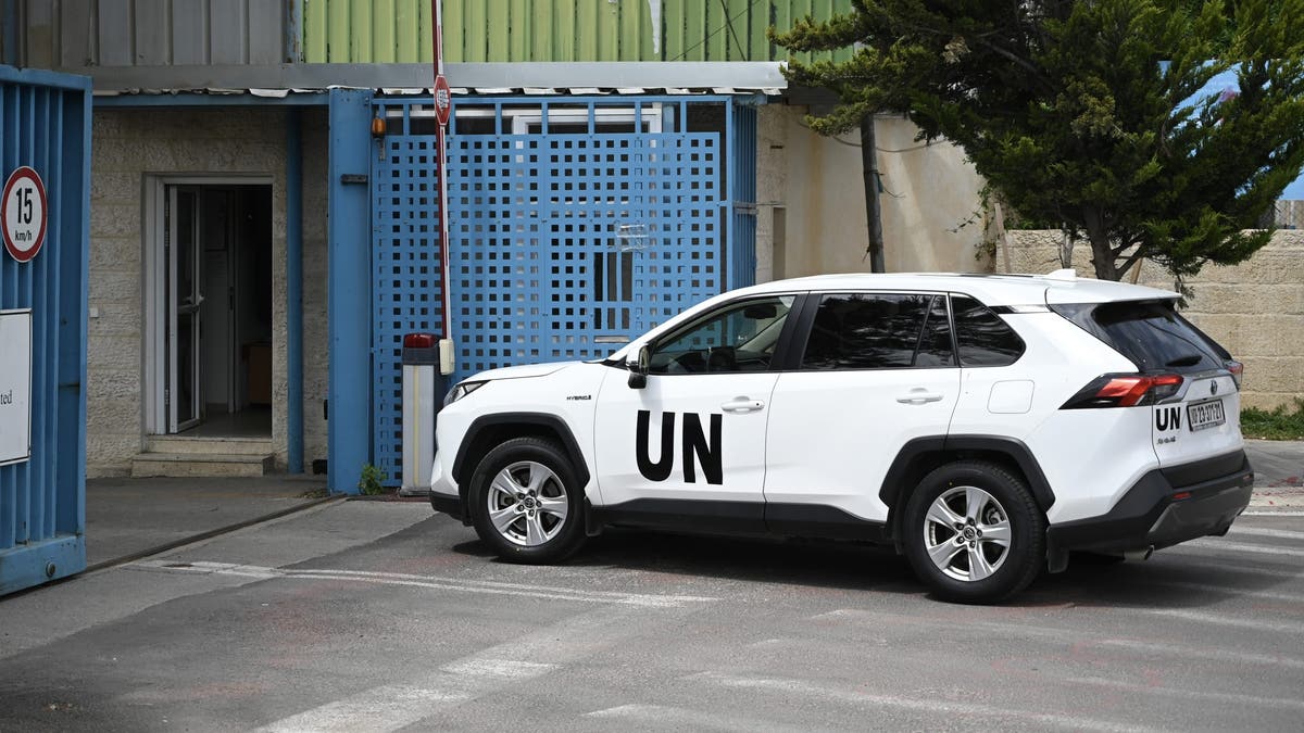 UN vehicle enters the UNRWA offices in Jerusalem. Jerusalem, Apr 2, 2024.