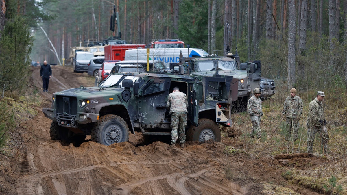 u.s. soldiers in lithuania